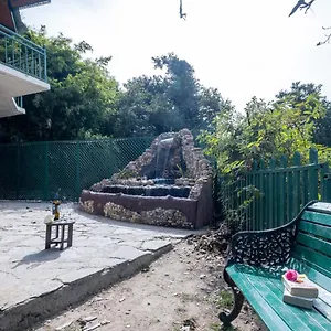 https://stayvista-at-nau-nabh-cottage.shimlahotels.net