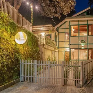 https://stayvista-at-the-little-house.shimlahotels.net