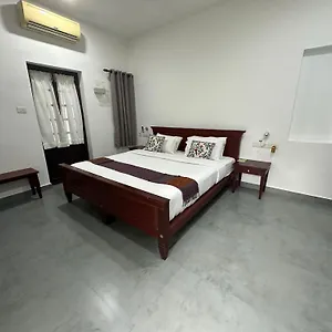 https://the-villa-romantica.hotels-alappuzha.com